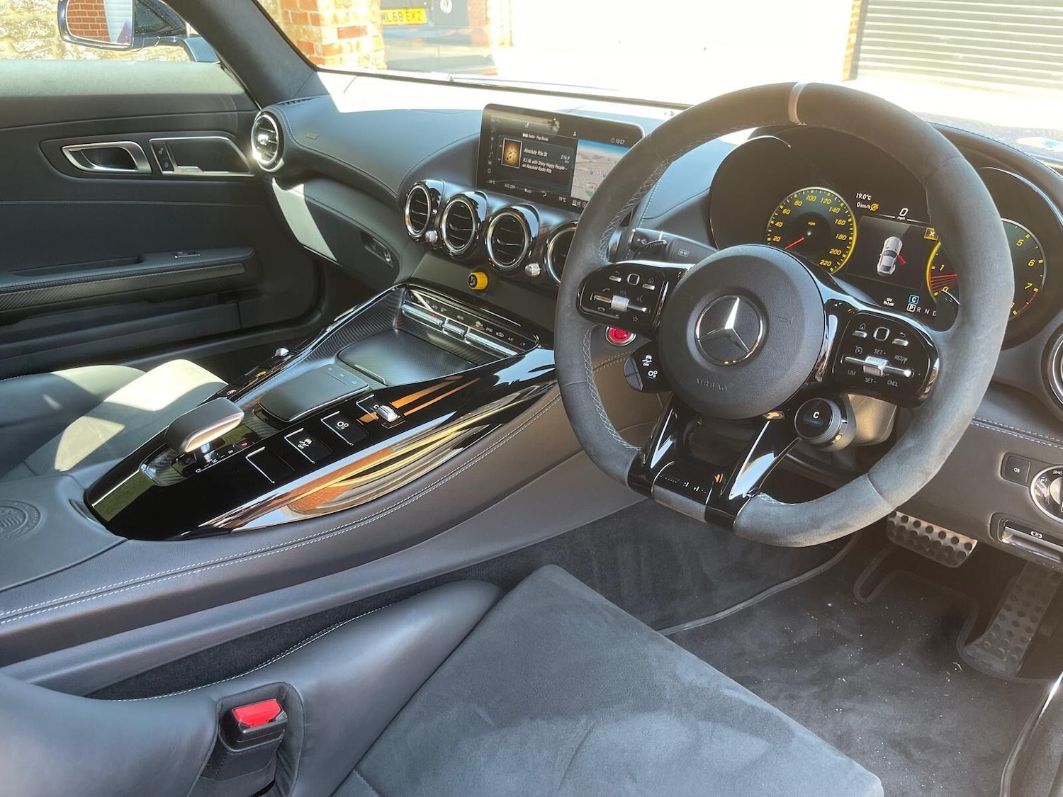 Used Mercedes-Benz AMG GT 2019 for sale - 78085909: Photo 25