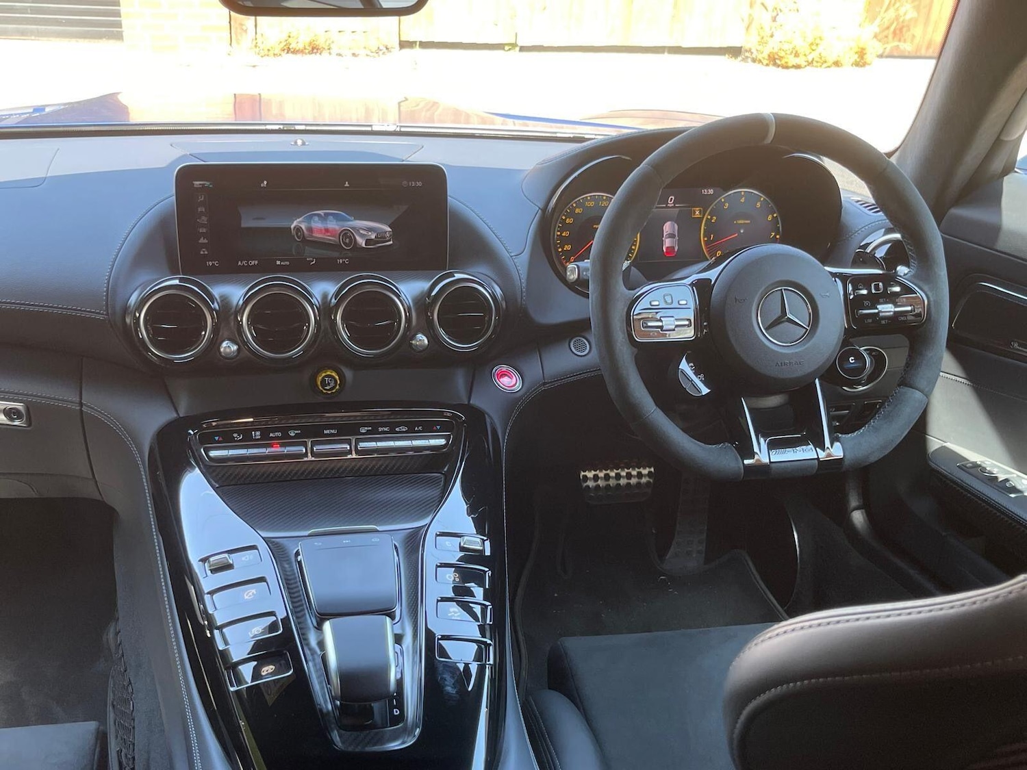 Used Mercedes-Benz AMG GT 2019 for sale - 78085909: Photo 27