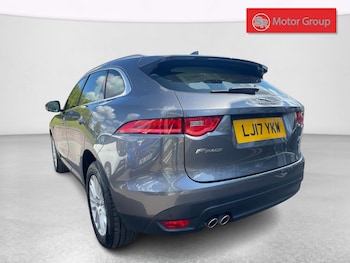 Used Jaguar F-Pace 2017 for sale - 75858376: Photo