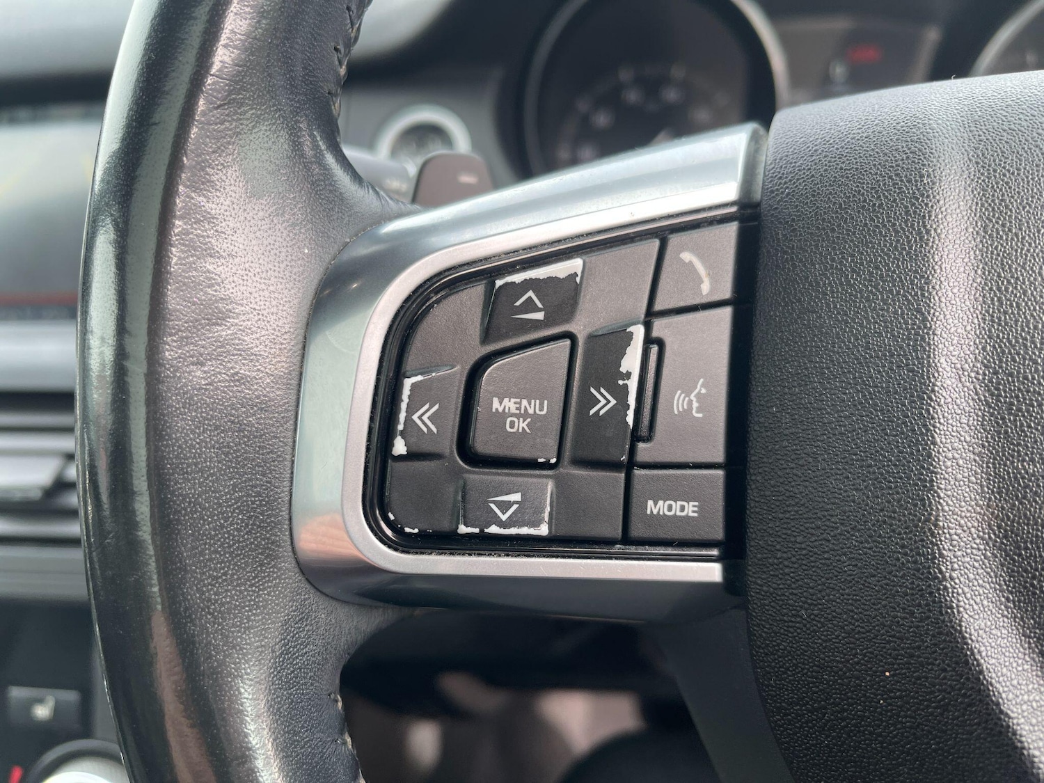 Used Land Rover Discovery Sport 2017 for sale - 77637474: Photo 35