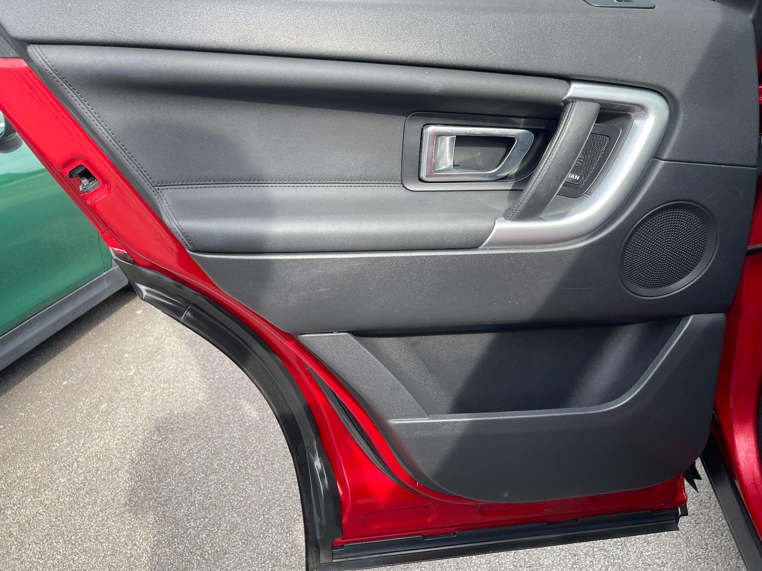 Used Land Rover Discovery Sport 2017 for sale - 77637474: Photo 43