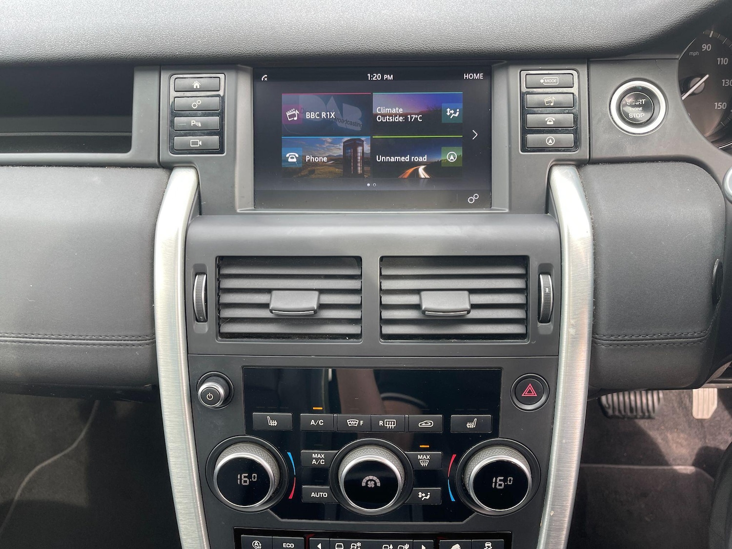 Used Land Rover Discovery Sport 2017 for sale - 77637474: Photo 50