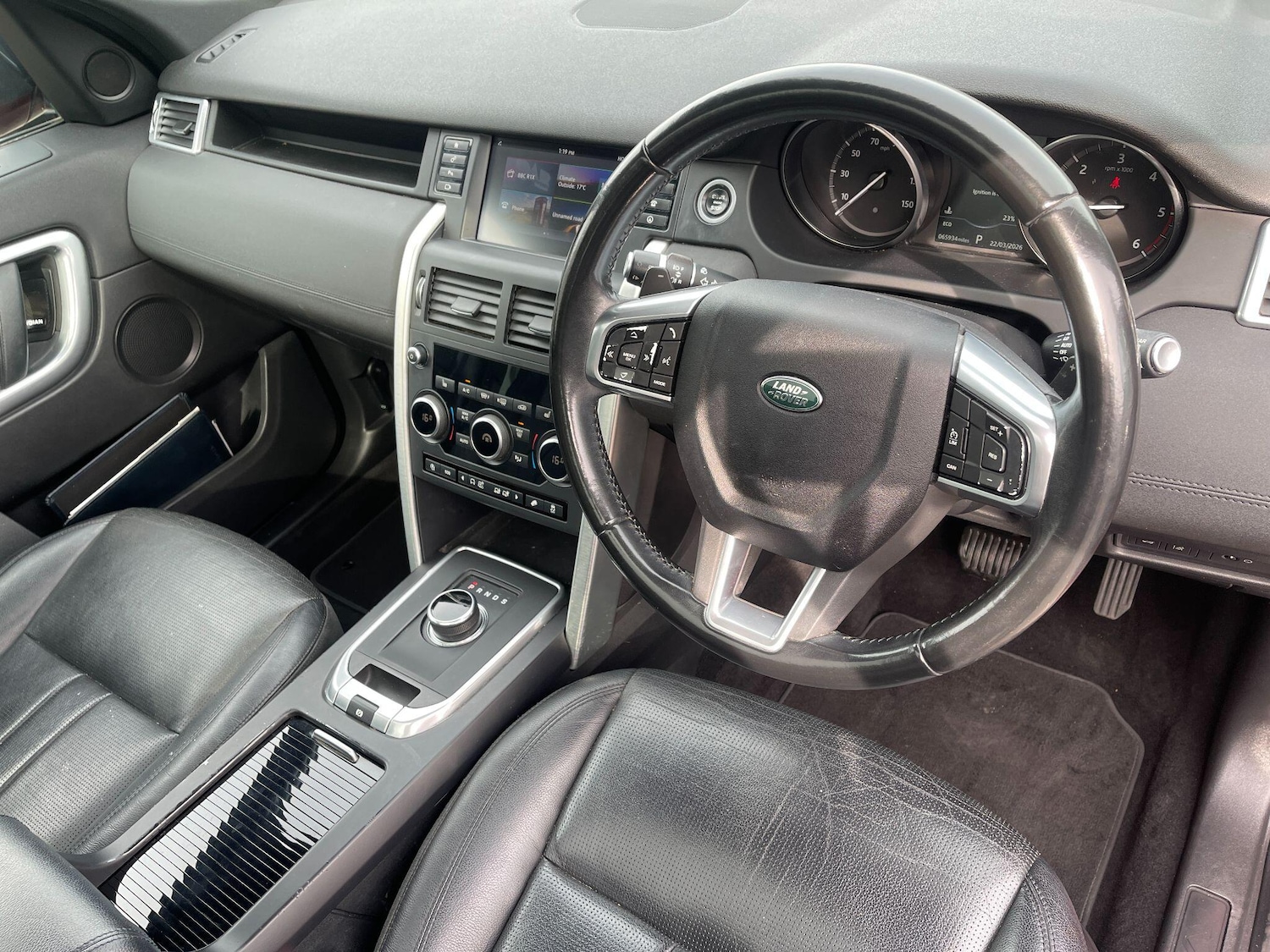 Used Land Rover Discovery Sport 2017 for sale - 77637474: Photo 64