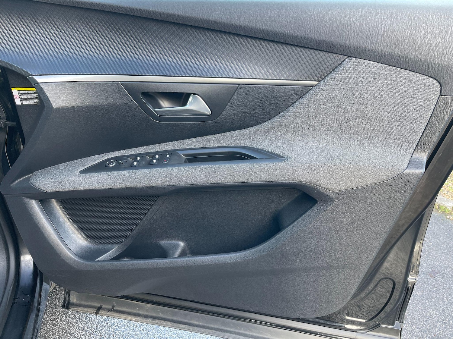 Used Peugeot 3008 2018 for sale - 77358924: Photo 23