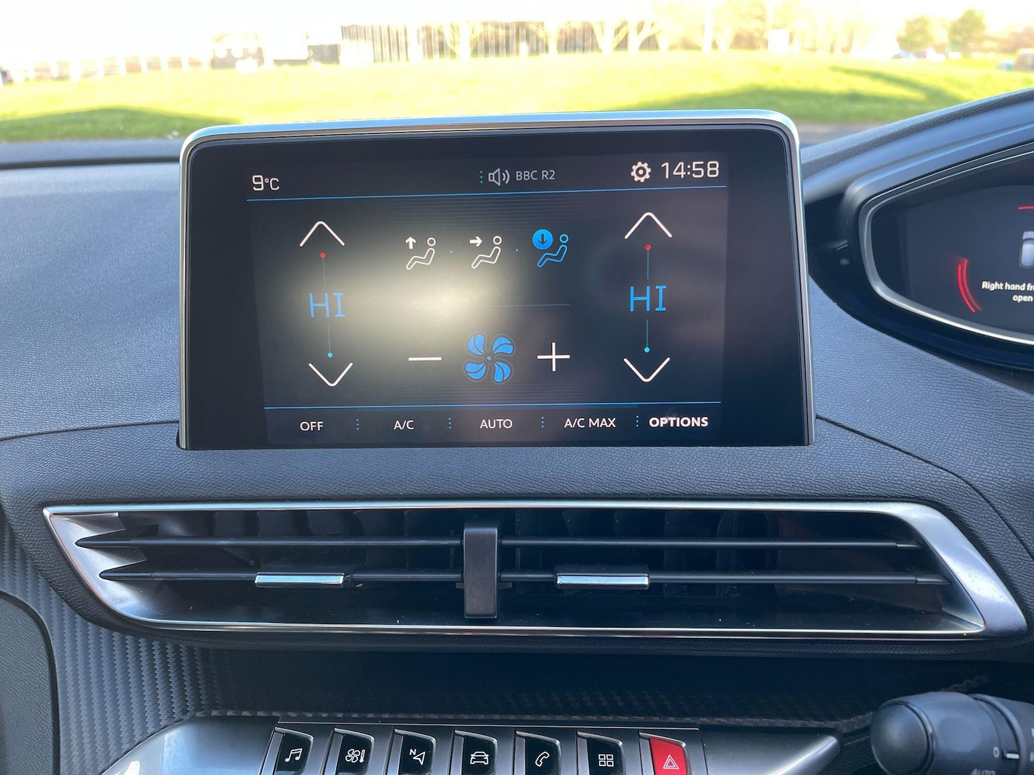 Used Peugeot 3008 2018 for sale - 77358924: Photo 30