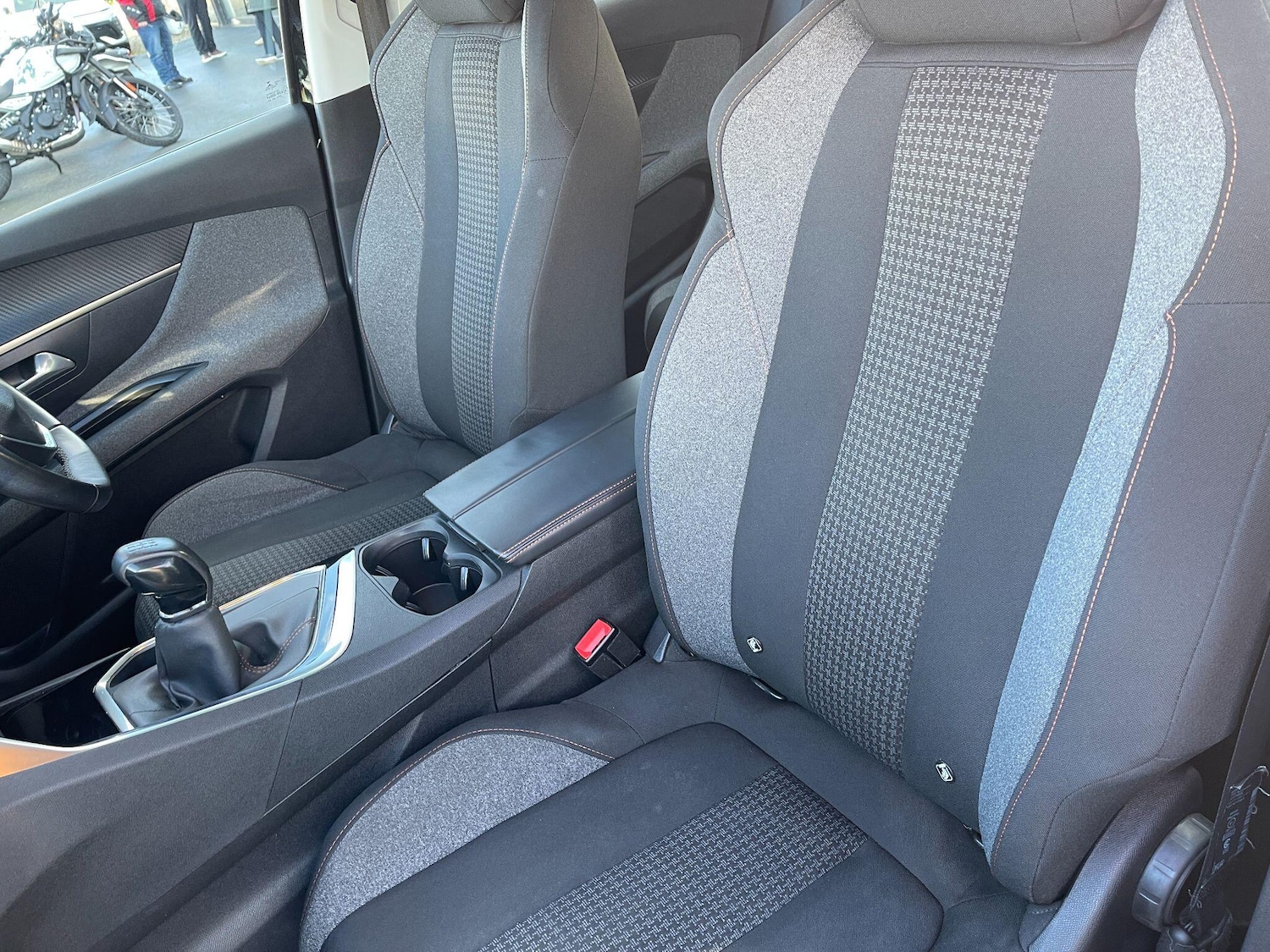 Used Peugeot 3008 2018 for sale - 77358924: Photo 36