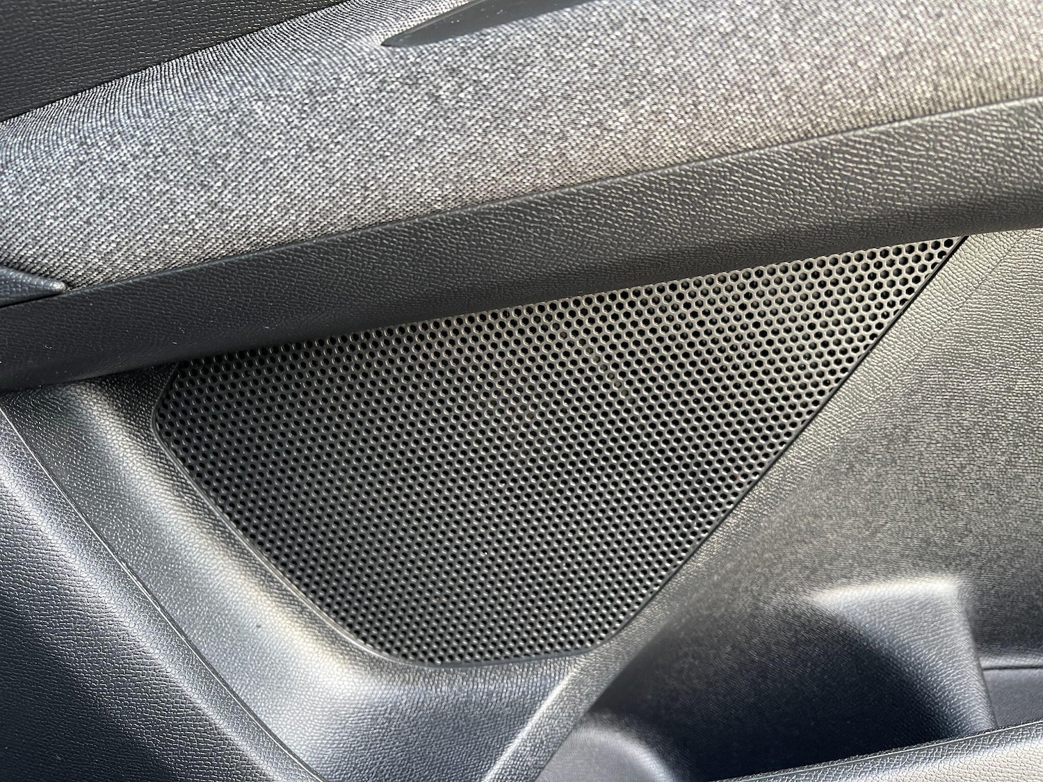 Used Peugeot 3008 2018 for sale - 77358924: Photo 42