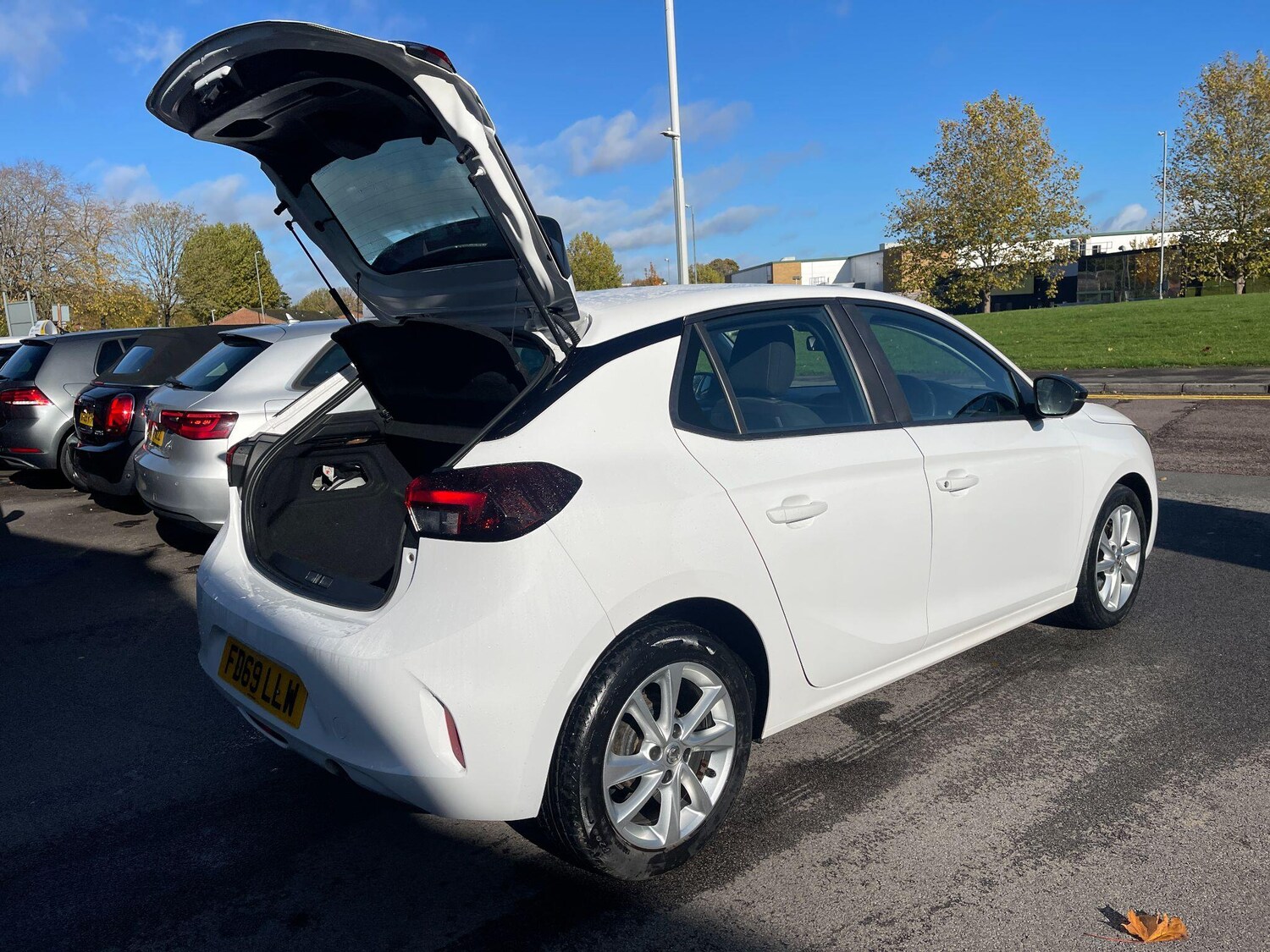 Used Vauxhall Corsa 2019 for sale - 76370849: Photo 23