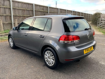 Used Volkswagen Golf 2011 for sale - 76997248: Photo