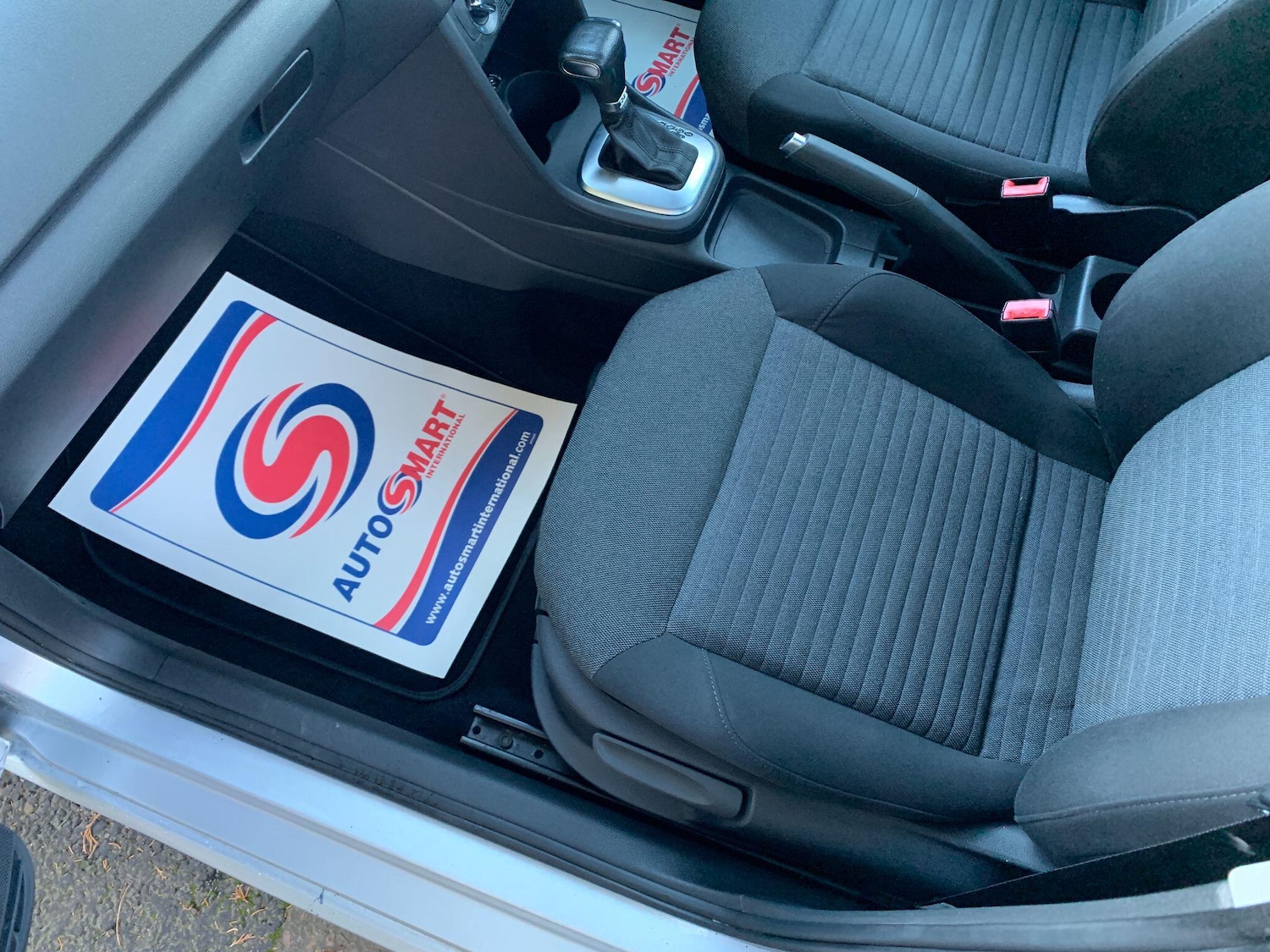 Used Volkswagen Polo 2010 for sale - 76214513: Photo 15