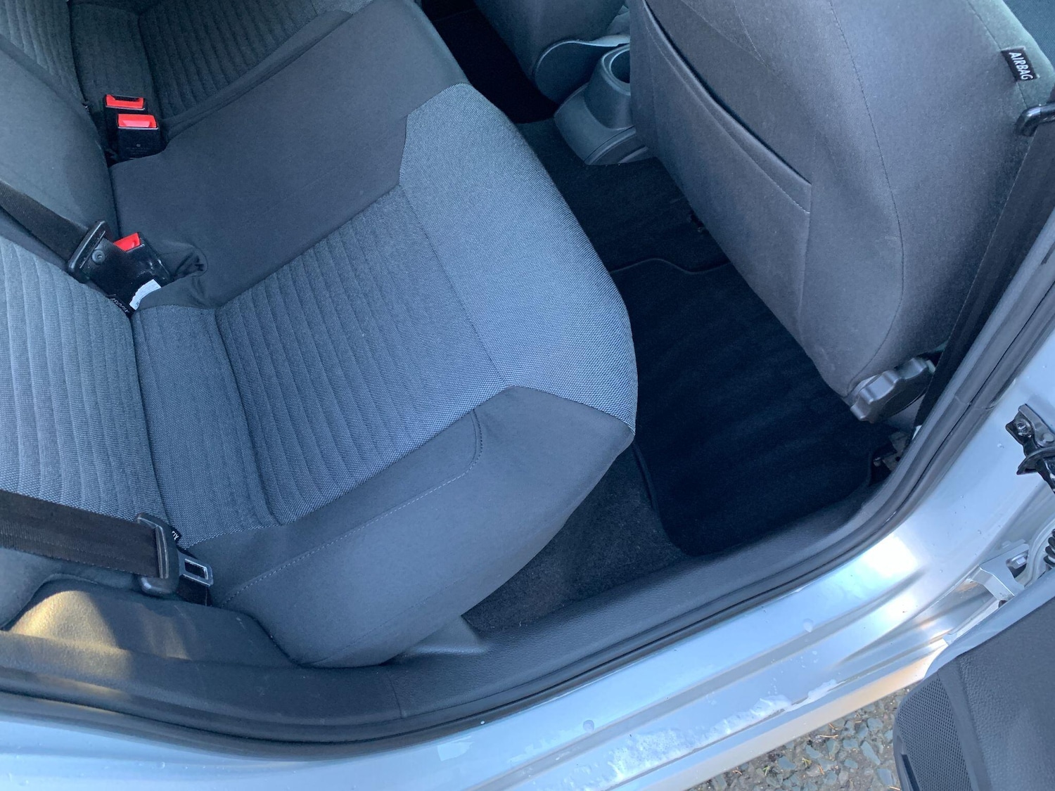 Used Volkswagen Polo 2010 for sale - 76214513: Photo 19