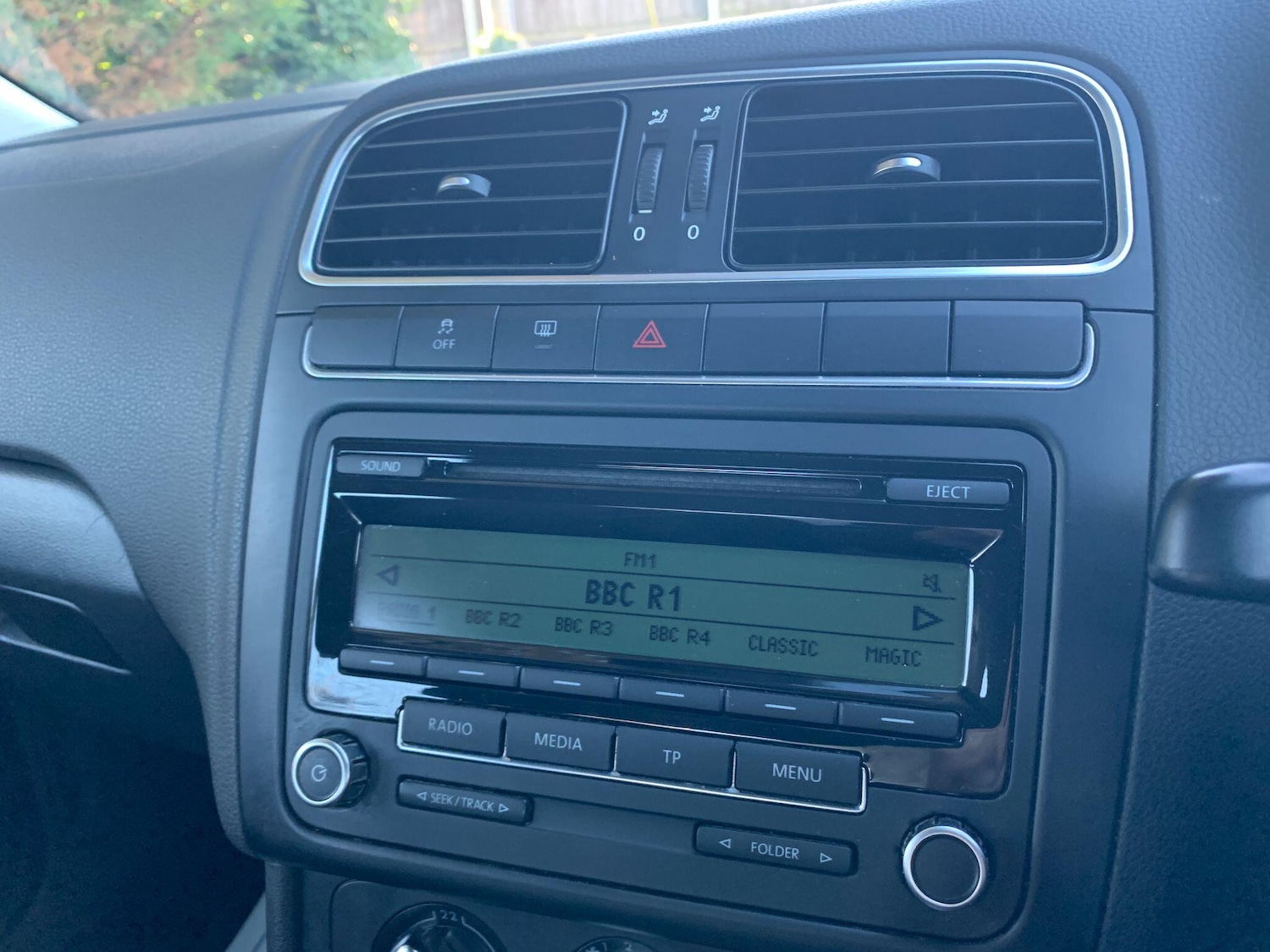 Used Volkswagen Polo 2010 for sale - 76214513: Photo 8