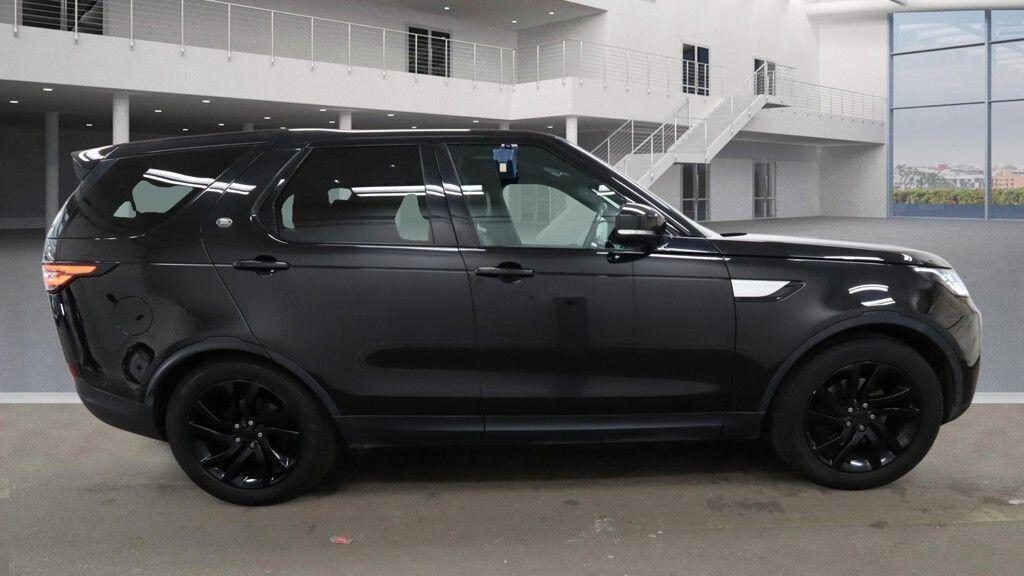 Used Land Rover Discovery 2018 for sale - 78047922: Photo 11