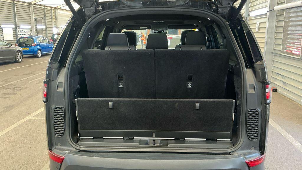 Used Land Rover Discovery 2018 for sale - 78047922: Photo 13