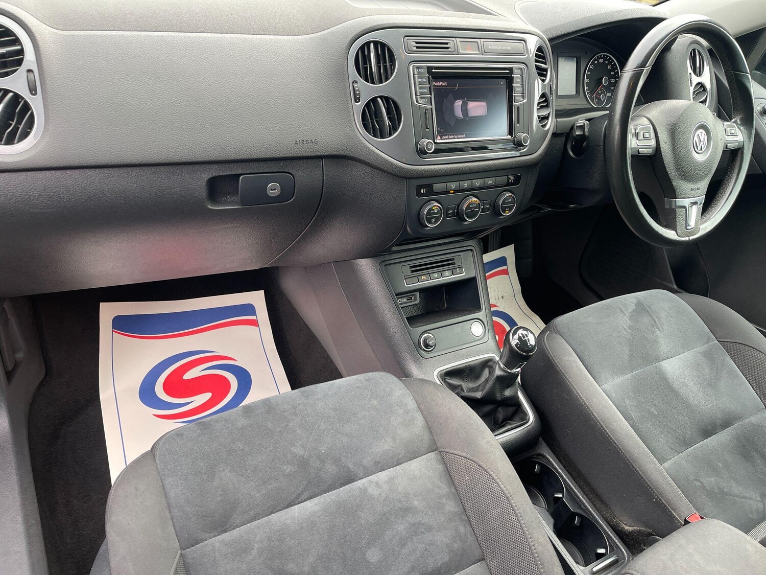 Used Volkswagen Tiguan 2015 for sale - 76002369: Photo 40