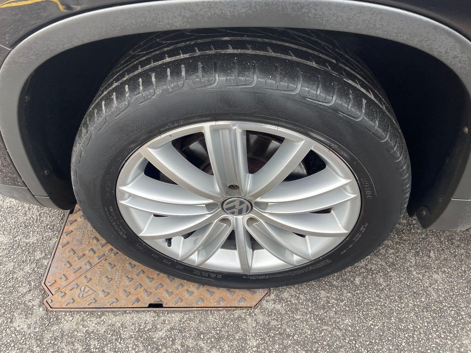 Used Volkswagen Tiguan 2015 for sale - 76002369: Photo 60