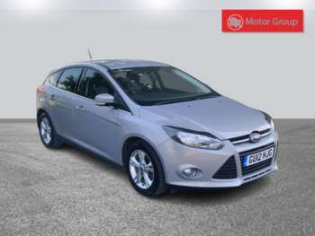 2012 (12) - 1.6 Zetec Euro 5 5dr
