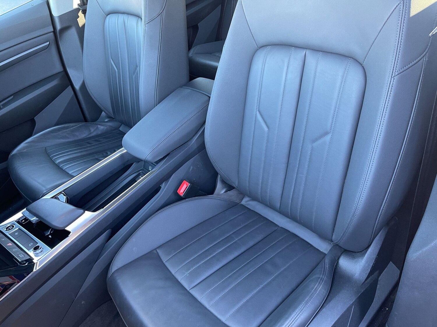 Used Audi e-tron 2021 for sale - 76409111: Photo 38