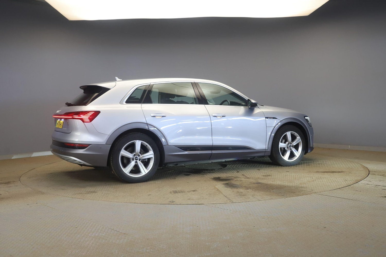 Used Audi e-tron 2021 for sale - 76409111: Photo 5