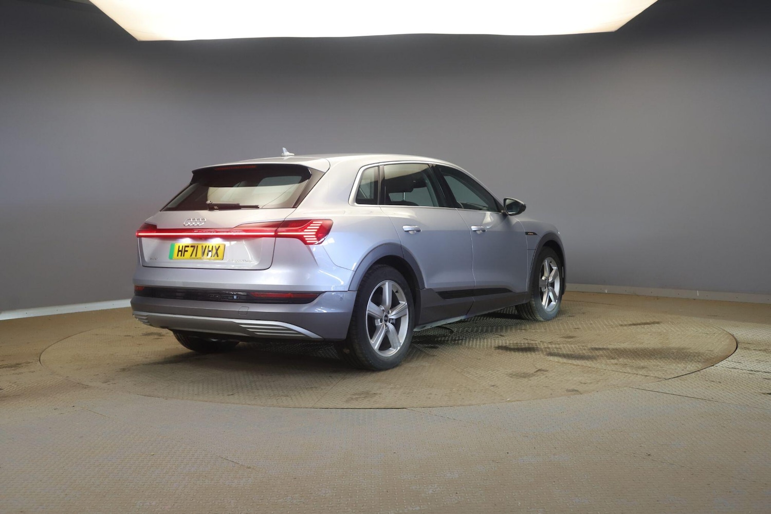 Used Audi e-tron 2021 for sale - 76409111: Photo 6