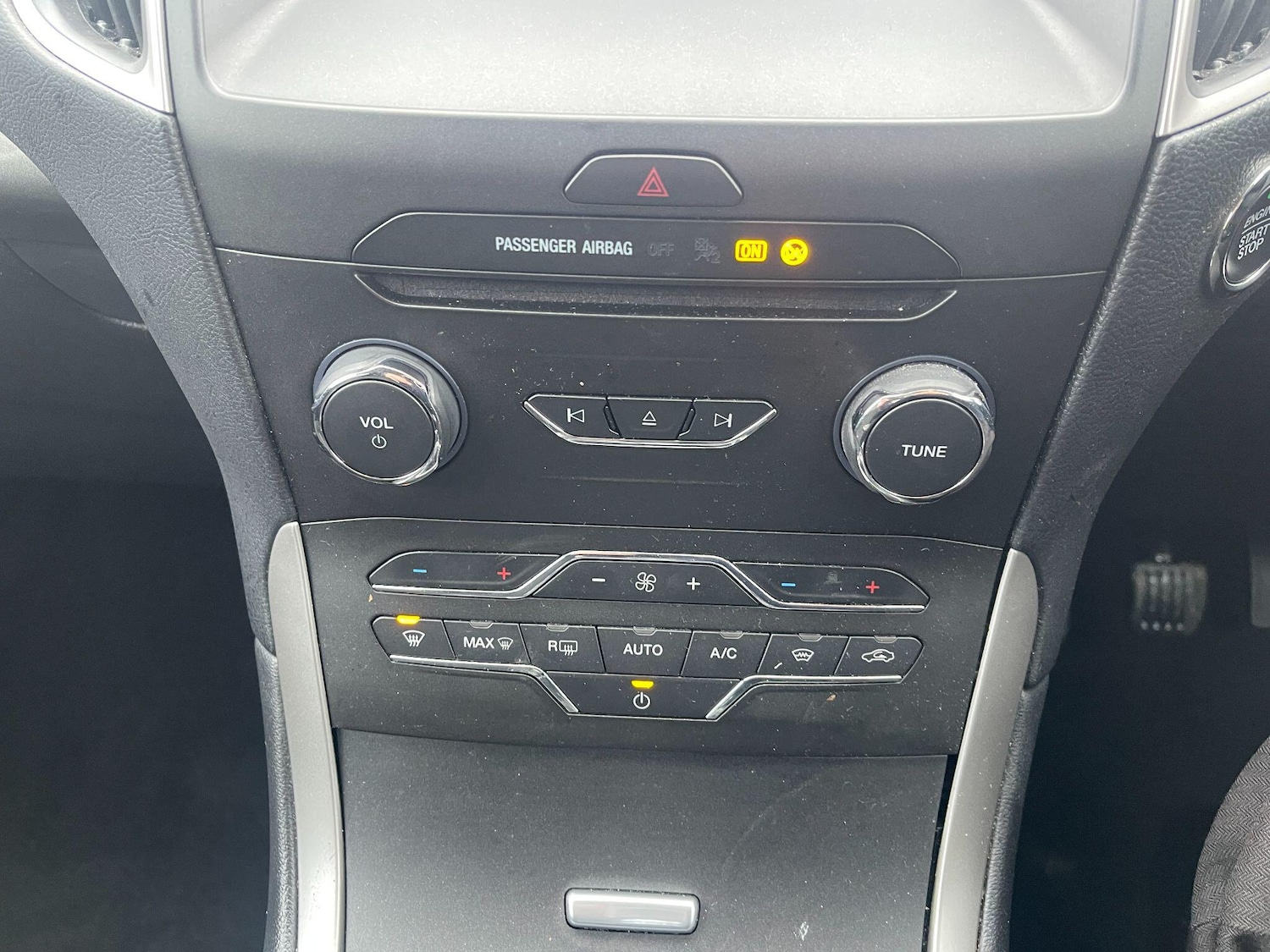 Used Ford Galaxy 2025 for sale - 76965524: Photo 37