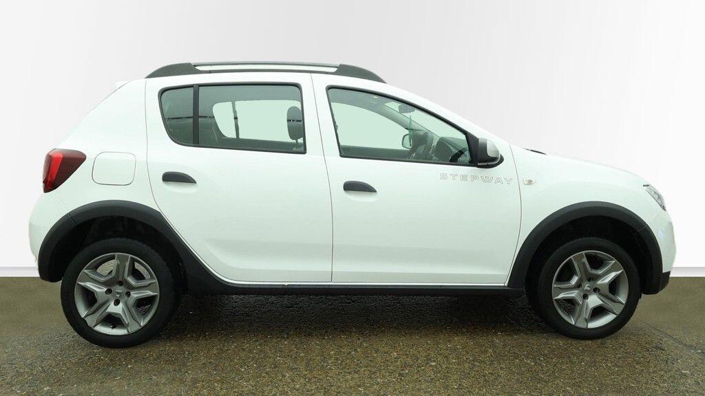 Used Dacia Sandero Stepway 2019 for sale - 77769207: Photo 10