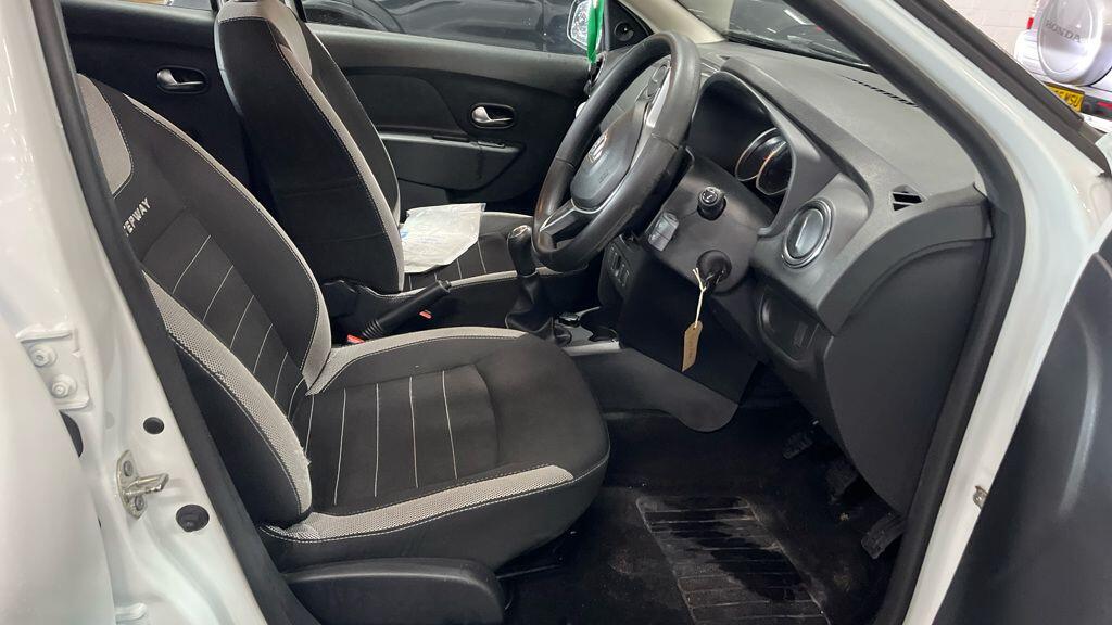 Used Dacia Sandero Stepway 2019 for sale - 77769207: Photo 14