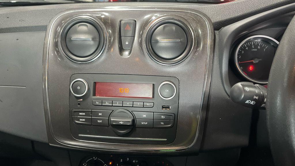 Used Dacia Sandero Stepway 2019 for sale - 77769207: Photo 16