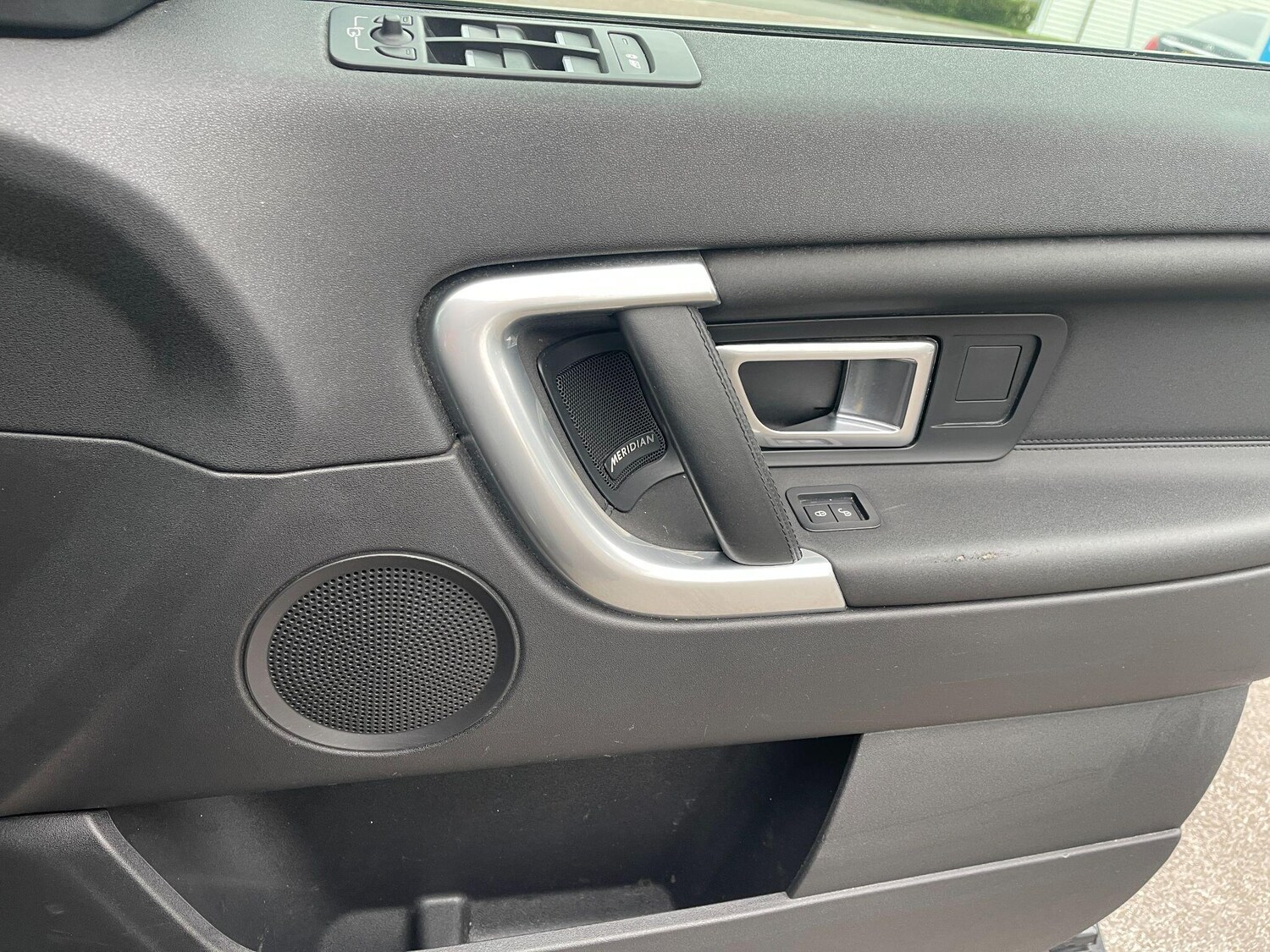 Used Land Rover Discovery Sport 2017 for sale - 76094860: Photo 54