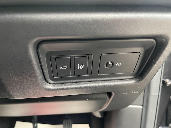 Used Land Rover Discovery Sport 2017 for sale - 76094860: Photo 55