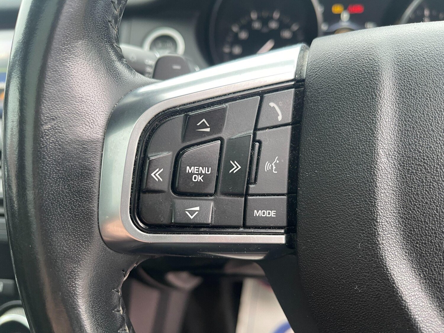 Used Land Rover Discovery Sport 2017 for sale - 76094860: Photo 57