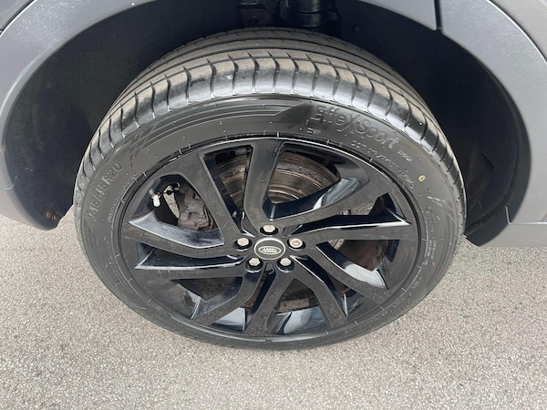 Used Land Rover Discovery Sport 2017 for sale - 76094860: Photo 65