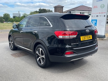 Used Kia Sorento 2017 for sale - 78860200: Photo