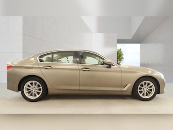 Used BMW 5 Series 2017 for sale - 79144564: Photo