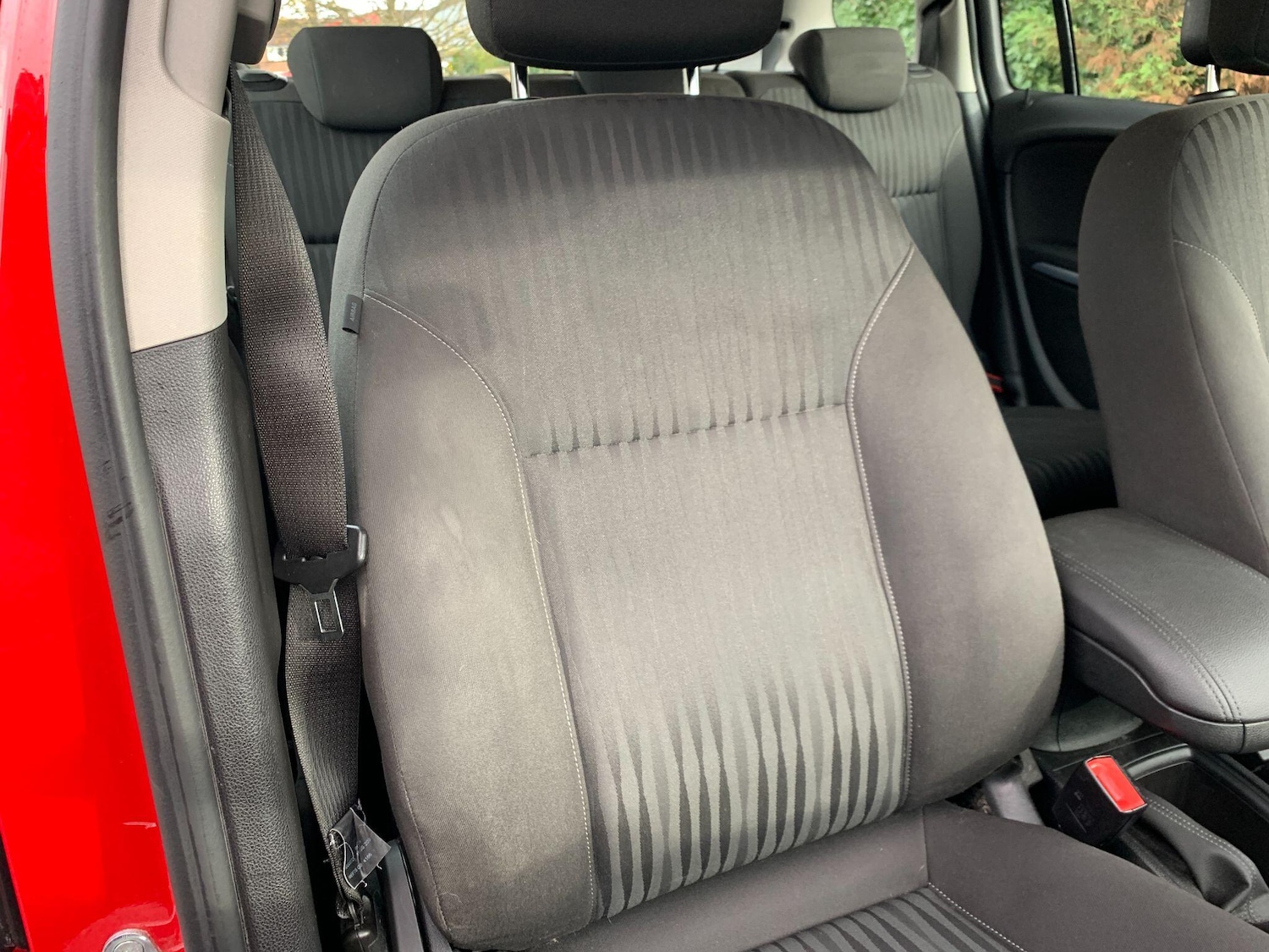 Used Vauxhall Zafira Tourer 2015 for sale - 76912887: Photo 11