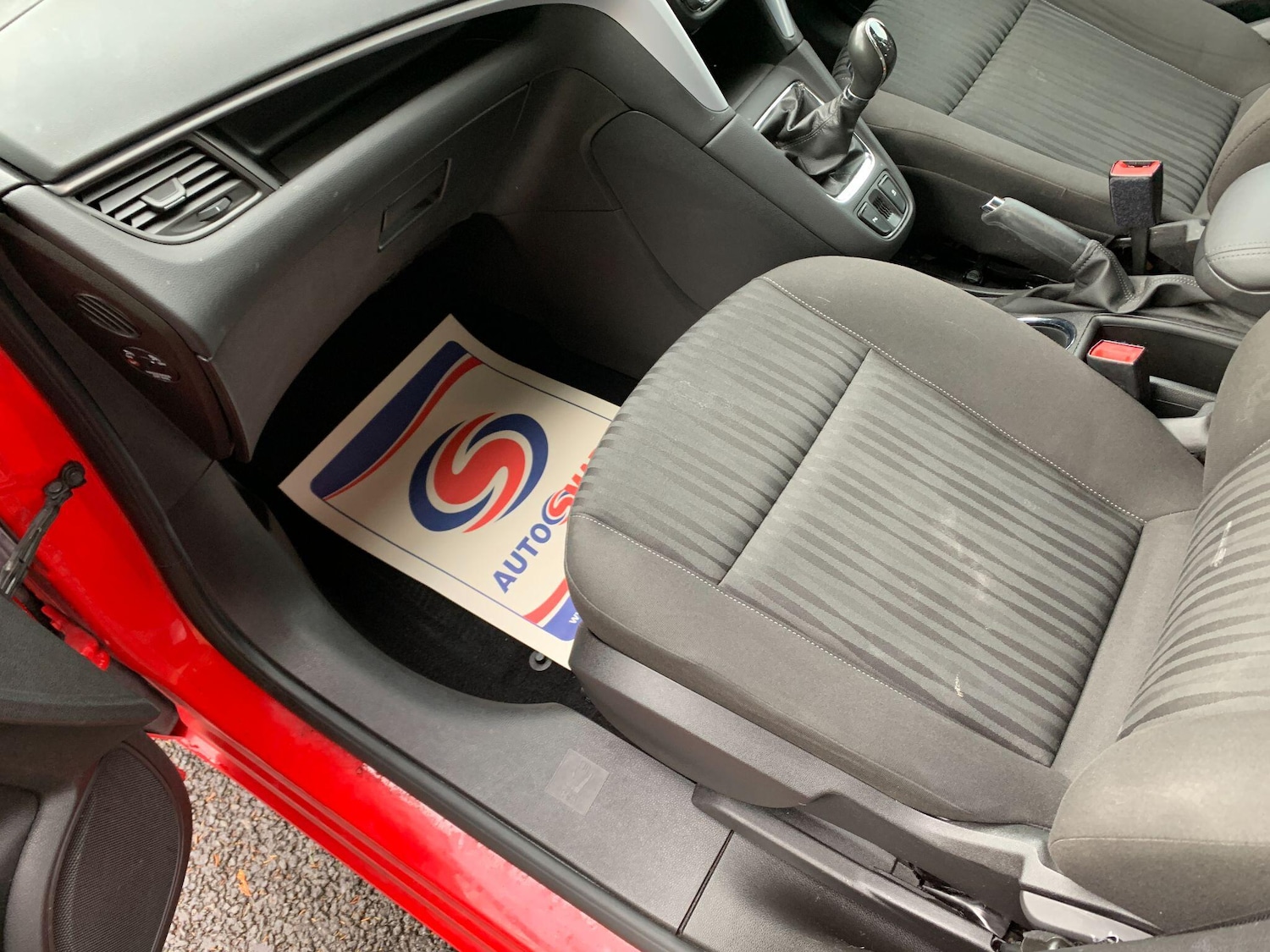 Used Vauxhall Zafira Tourer 2015 for sale - 76912887: Photo 13