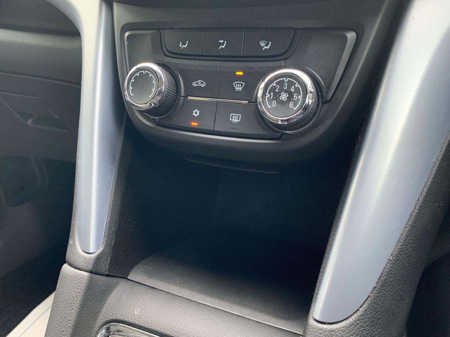 Used Vauxhall Zafira Tourer 2015 for sale - 76912887: Photo 26