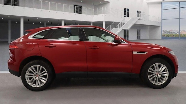 Used Jaguar F-Pace 2017 for sale - 76094541: Photo 5
