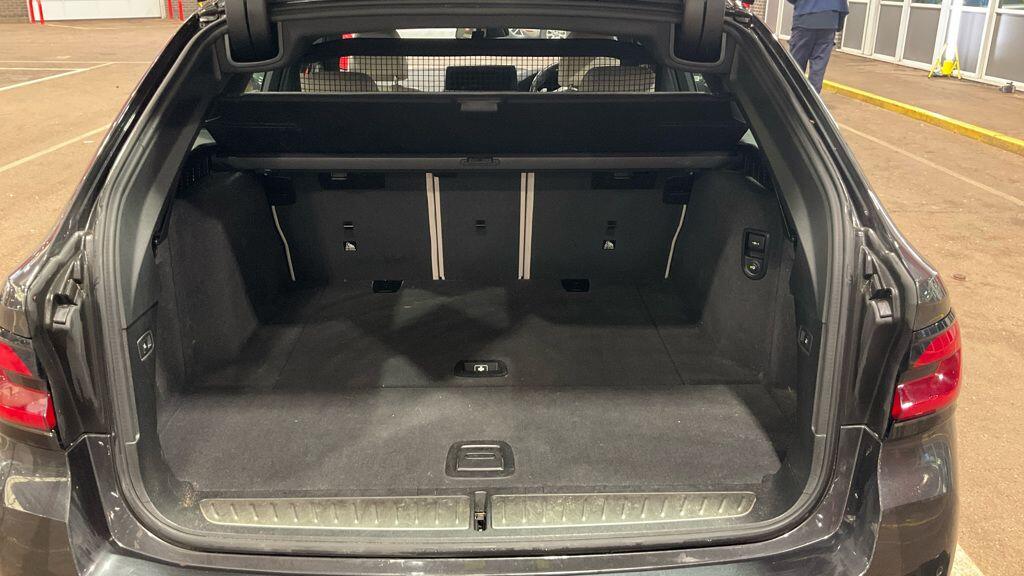 Used BMW 5 Series 2022 for sale - 77738019: Photo 68