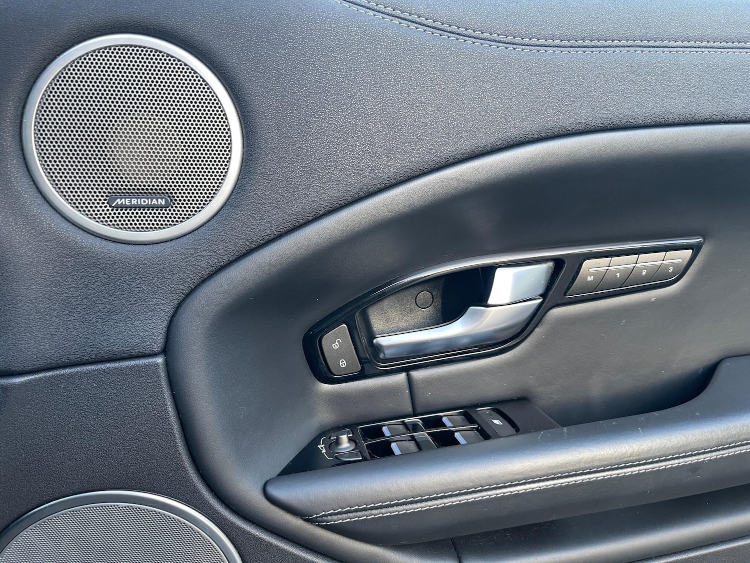 Used Land Rover Range Rover Evoque for sale - 77306266: Photo 30