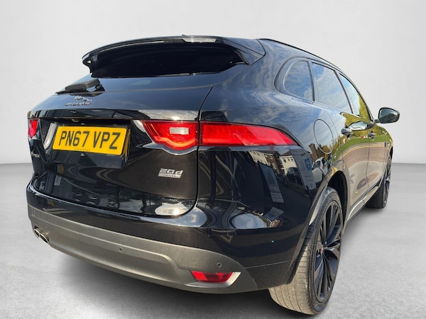Used Jaguar F-Pace 2017 for sale - 76094300: Photo 32