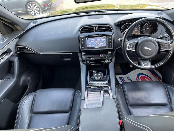 Used Jaguar F-Pace 2017 for sale - 76094300: Photo 35