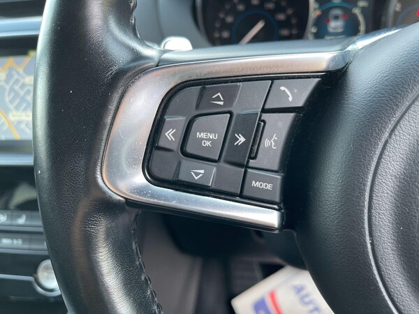 Used Jaguar F-Pace 2017 for sale - 76094300: Photo 46