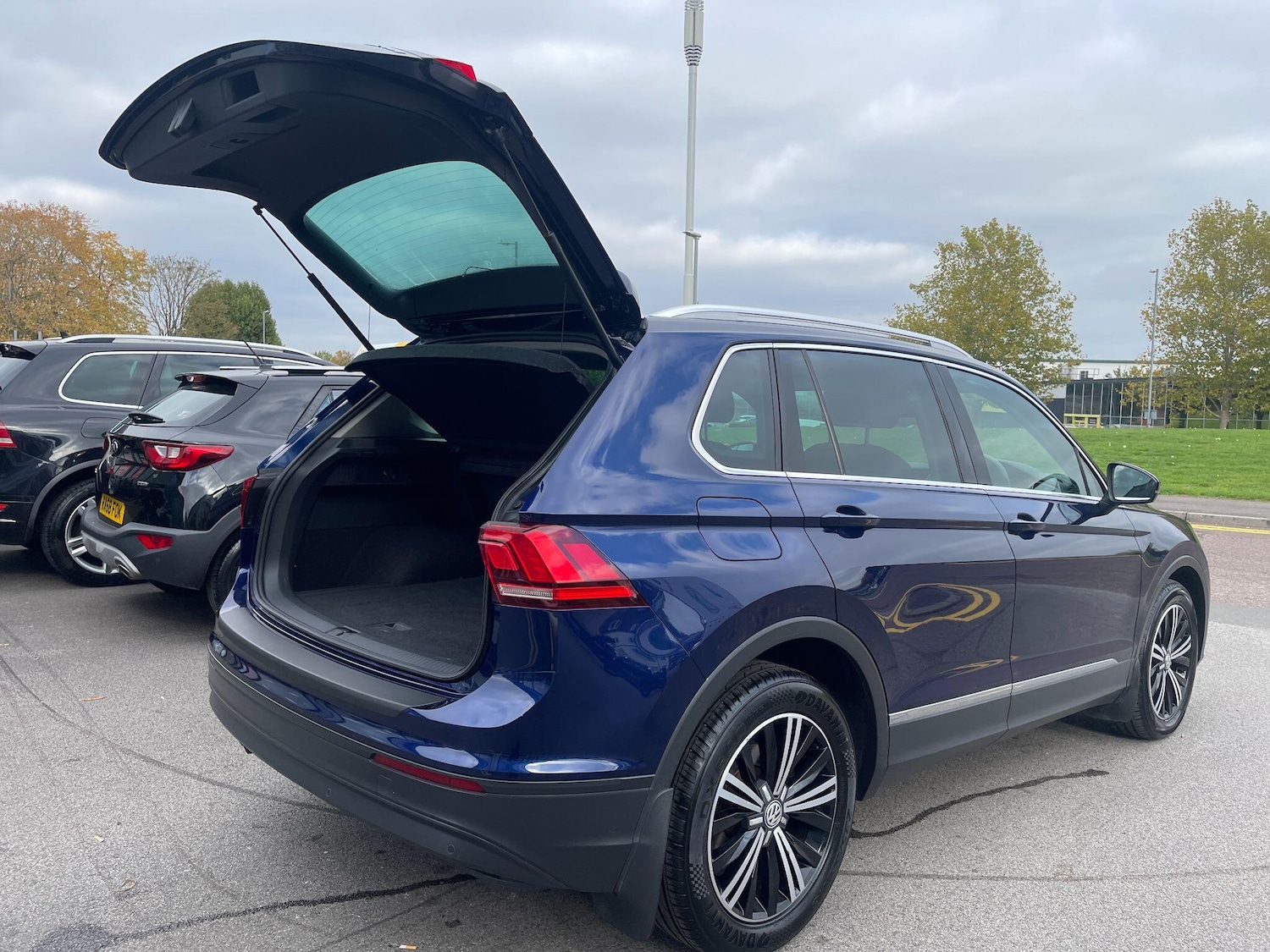 Used Volkswagen Tiguan 2017 for sale - 76179899: Photo 28