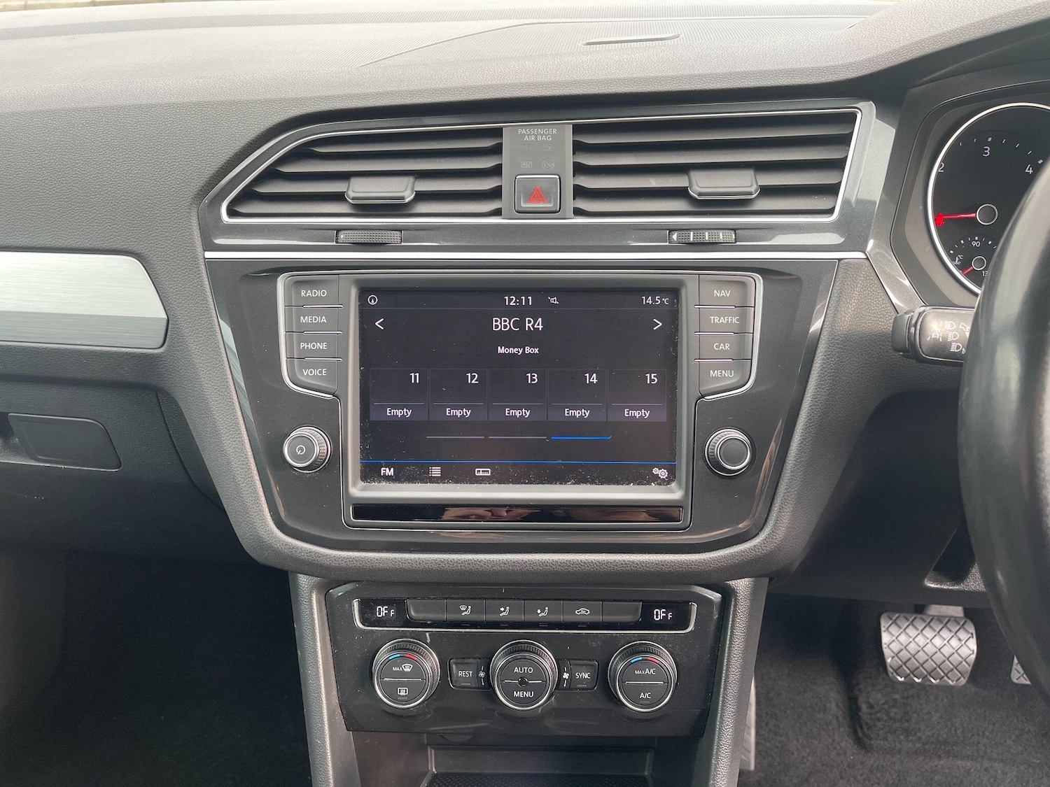 Used Volkswagen Tiguan 2017 for sale - 76179899: Photo 60
