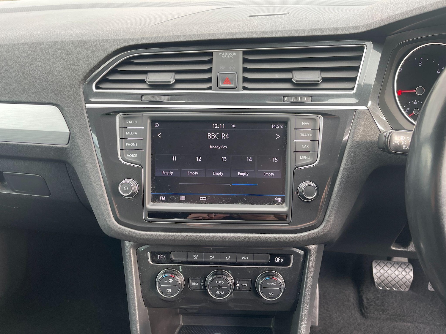 Used Volkswagen Tiguan 2017 for sale - 76179899: Photo 61