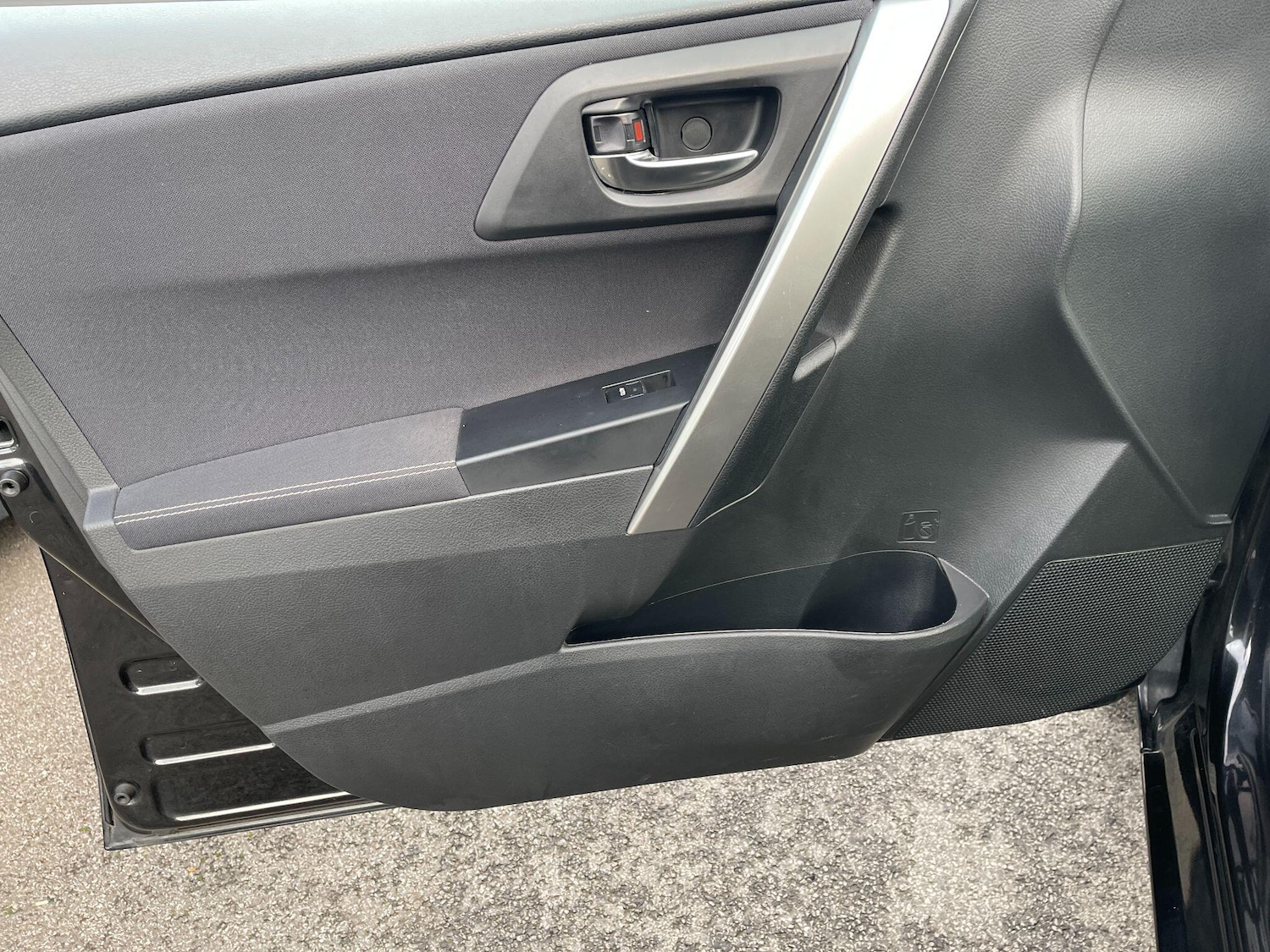 Used Toyota Auris 2015 for sale - 77305242: Photo 24