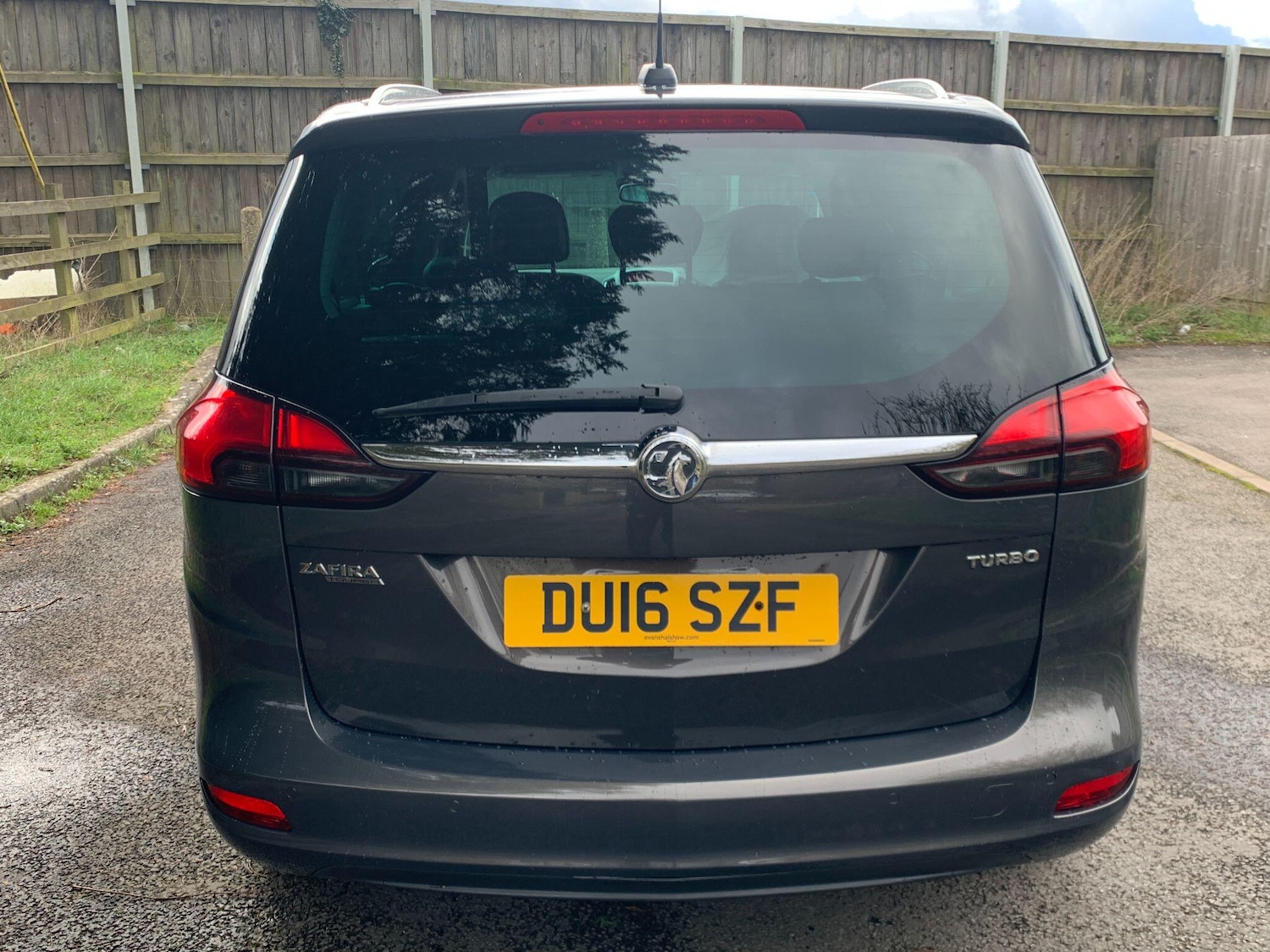 Used Vauxhall Zafira 2016 for sale - 77892590: Photo 5