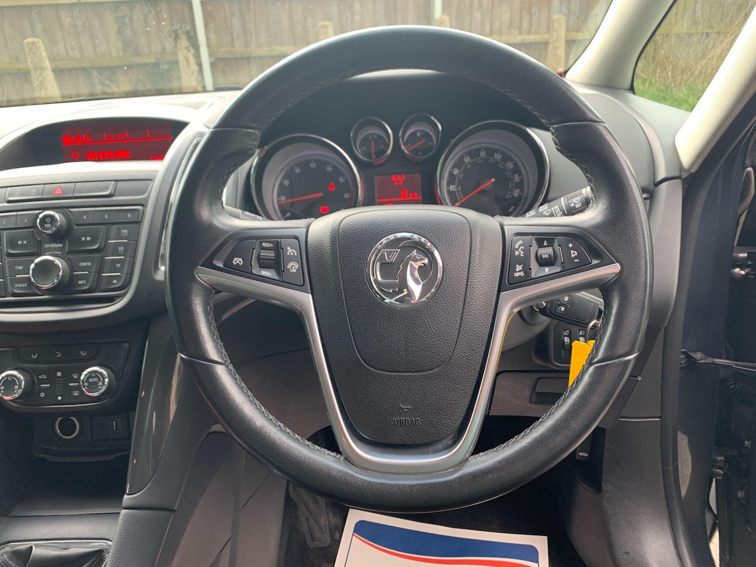 Used Vauxhall Zafira 2016 for sale - 77892590: Photo 9