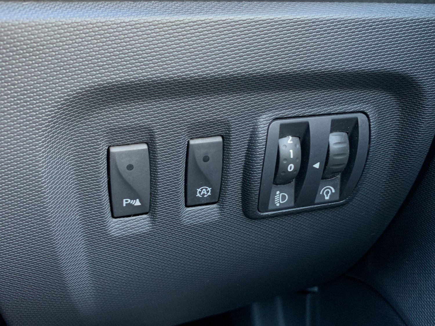 Used Renault Captur 2016 for sale - 76727434: Photo 16